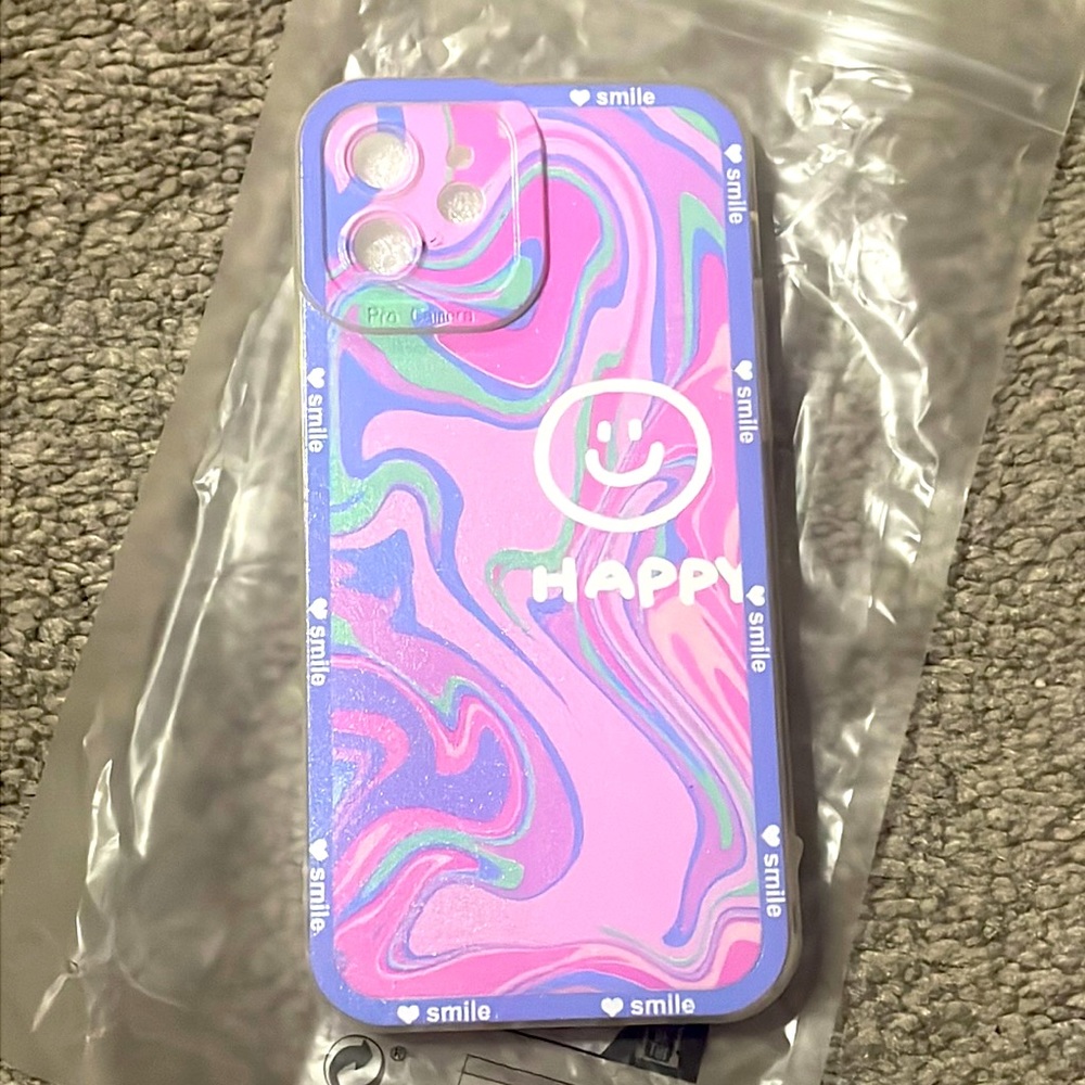 NWT IPHONE 12/ 12PRO phone case